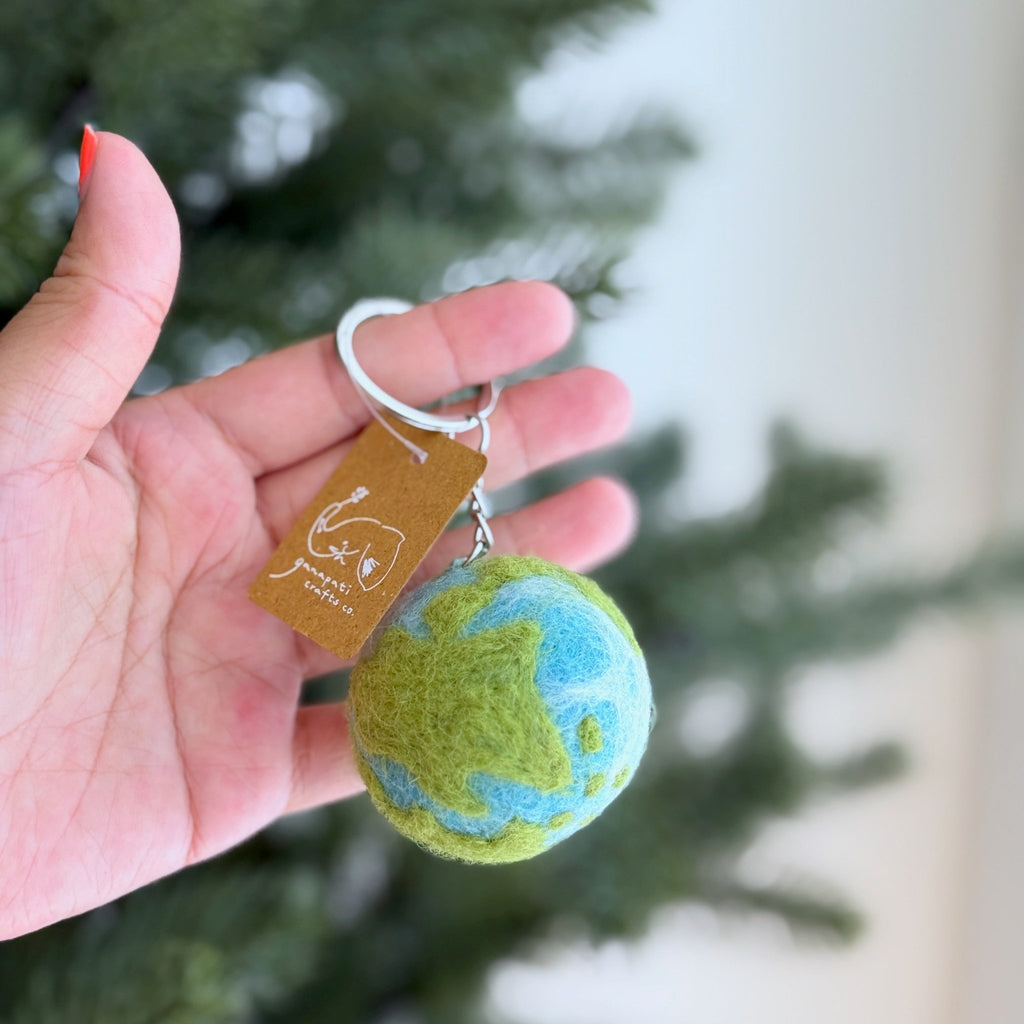 Felt Planet Keychain - For Earth Day! - Che Cose Belle