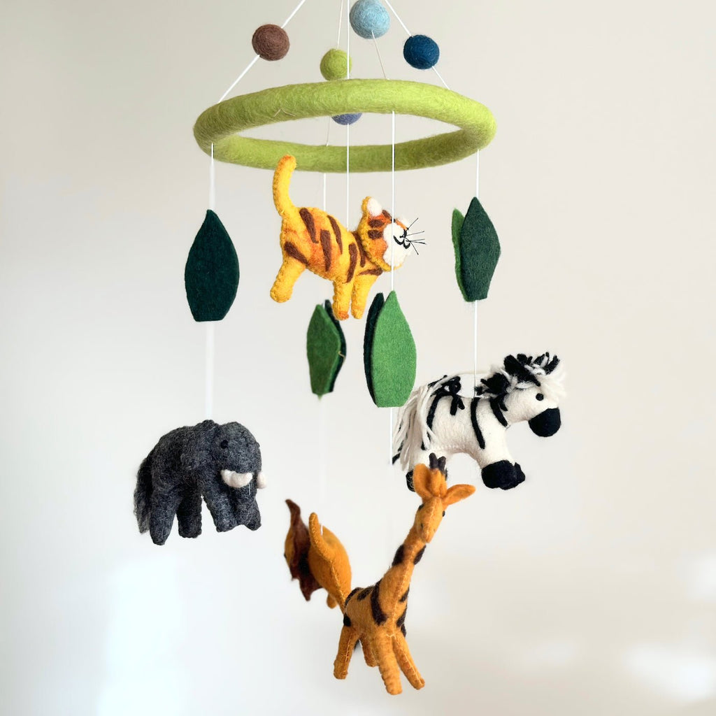 Felt Safari Animal Baby Mobile - Che Cose Belle