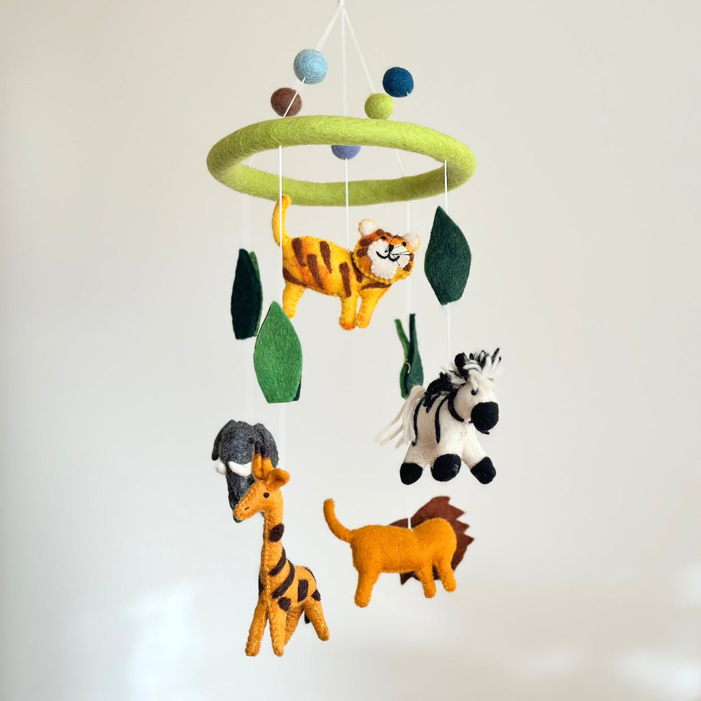 Felt Safari Animal Baby Mobile - Che Cose Belle