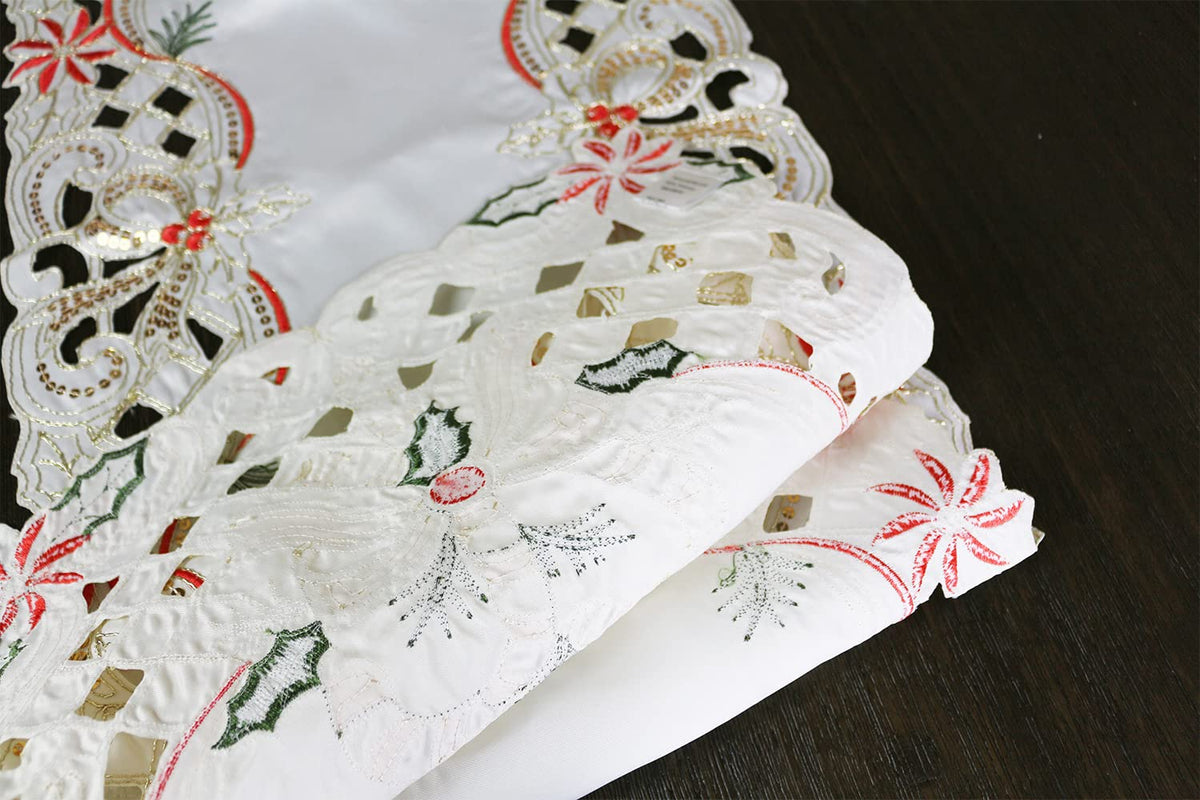 Fennco Styles Christmas Embroidered Holly Cloth Napkins 20" W x 20" L, Set of 4 - Che Cose Belle