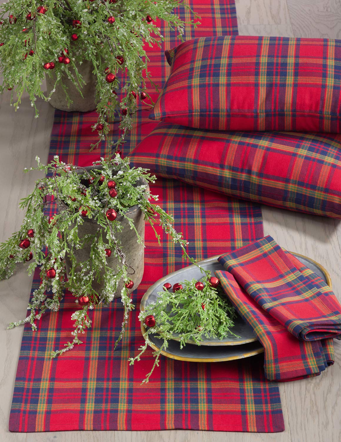 Fennco Styles Classic Plaid Design Tabletop Collection - Che Cose Belle