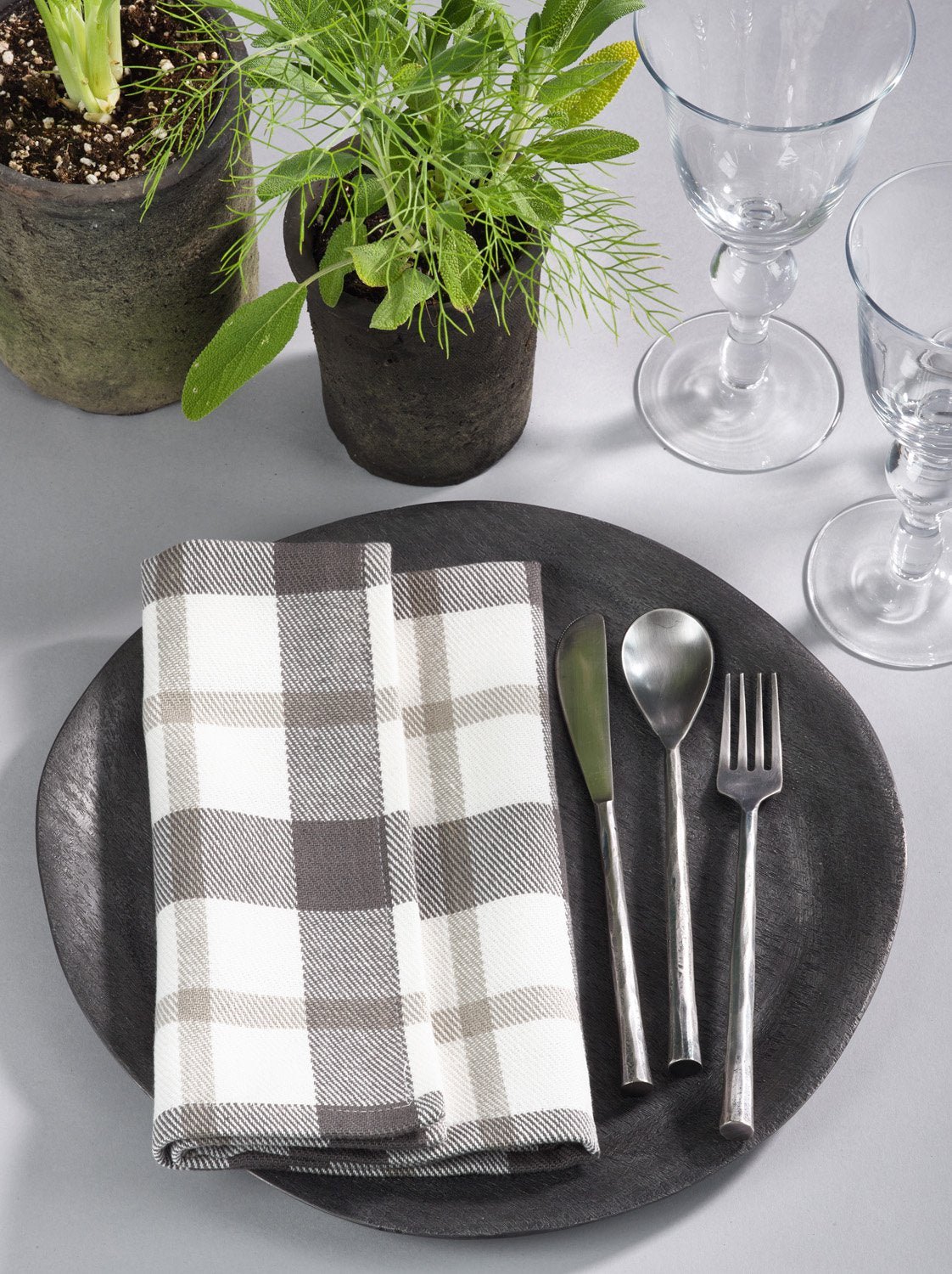 Fennco Styles Classic Plaid Design Tabletop Collection - Che Cose Belle
