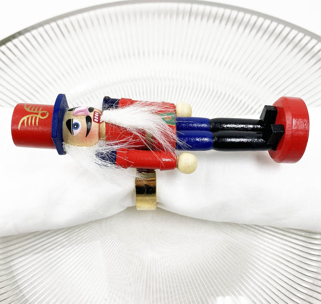 Fennco Styles Handmade Wooden Nutcracker Decorative Napkin Rings, Set of 4 - Festive Soldier Napkin Holders for Dining Table, Christmas, Holidays Décor and Special Occasions - Che Cose Belle