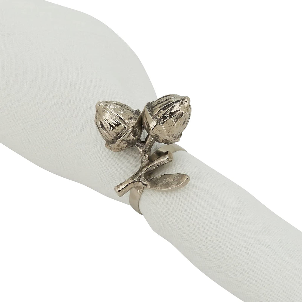 Fennco Styles Harvest Acorn Brass Napkin Rings, Set of 4 - Silver Metal Napkin Holders for Holiday, Home Décor, Dining Room, Banquets, Family Gatherings and Special Occasions - Che Cose Belle