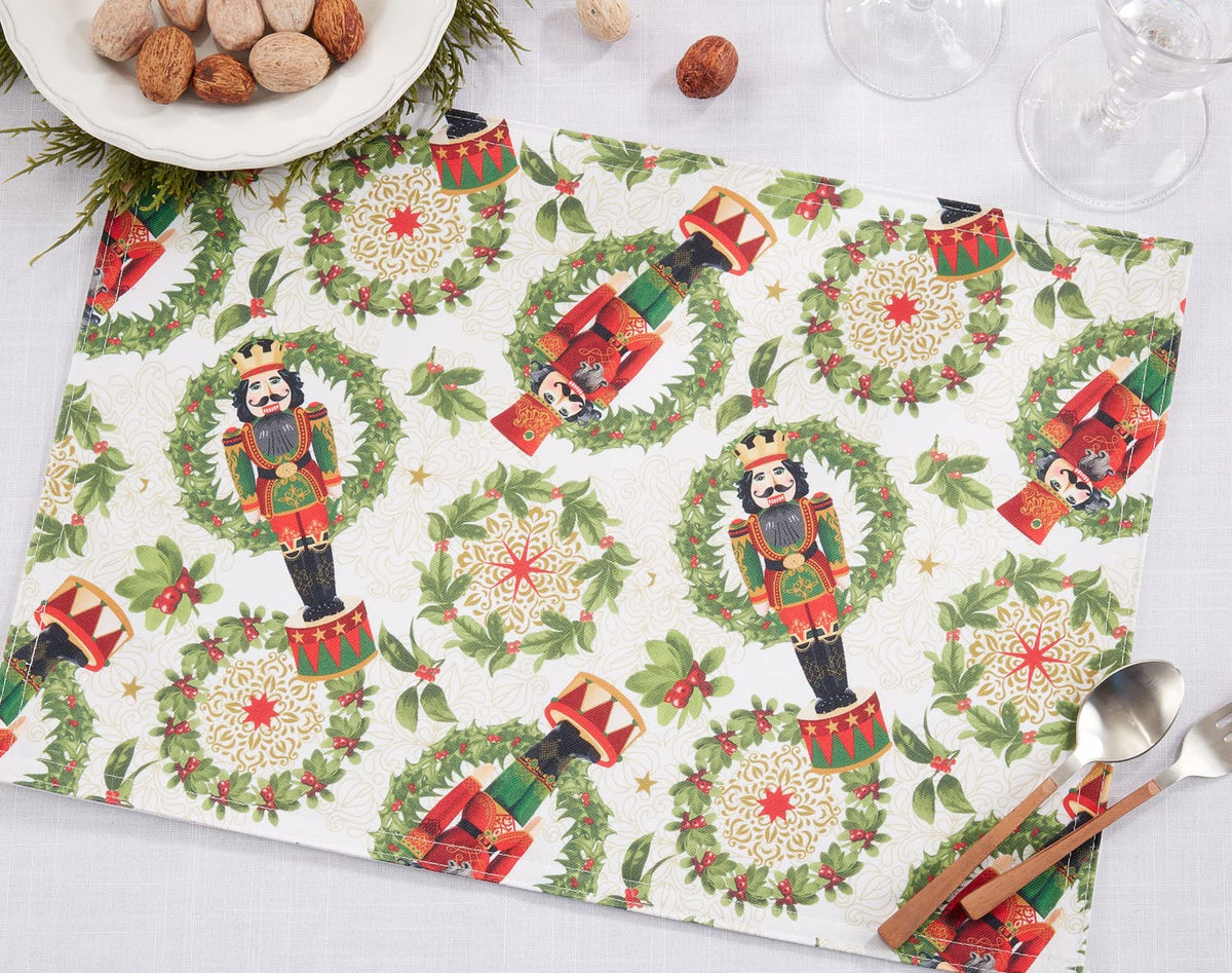 Fennco Styles Nutcracker Holiday Table Runner 16" W X 70" L - Red & Green Festive Table Cover for Christmas Décor, Dining Room, Banquet, Family Gathering and Special Events - Che Cose Belle