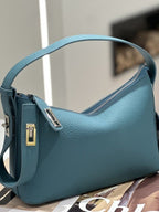 First-layer Cowhide Underarm Bag, New High-end Niche Design, Handbag, High-end Shoulder Pillow Bag - Che Cose Belle