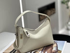 First-layer Cowhide Underarm Bag, New High-end Niche Design, Handbag, High-end Shoulder Pillow Bag - Che Cose Belle