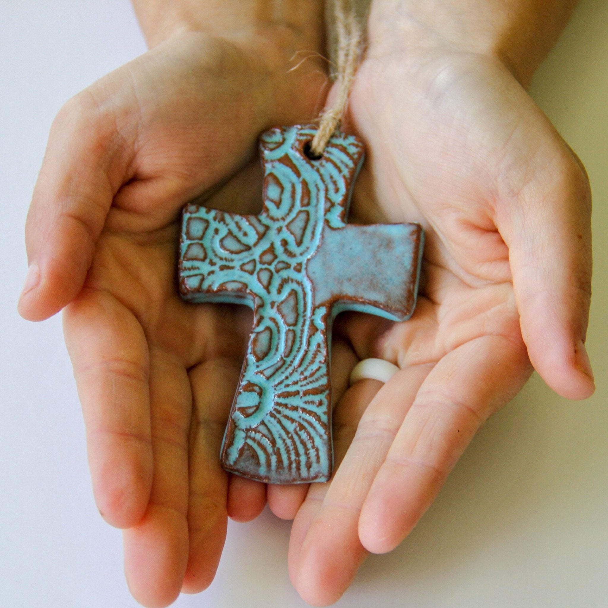 Flared Cross Ornament - Che Cose Belle