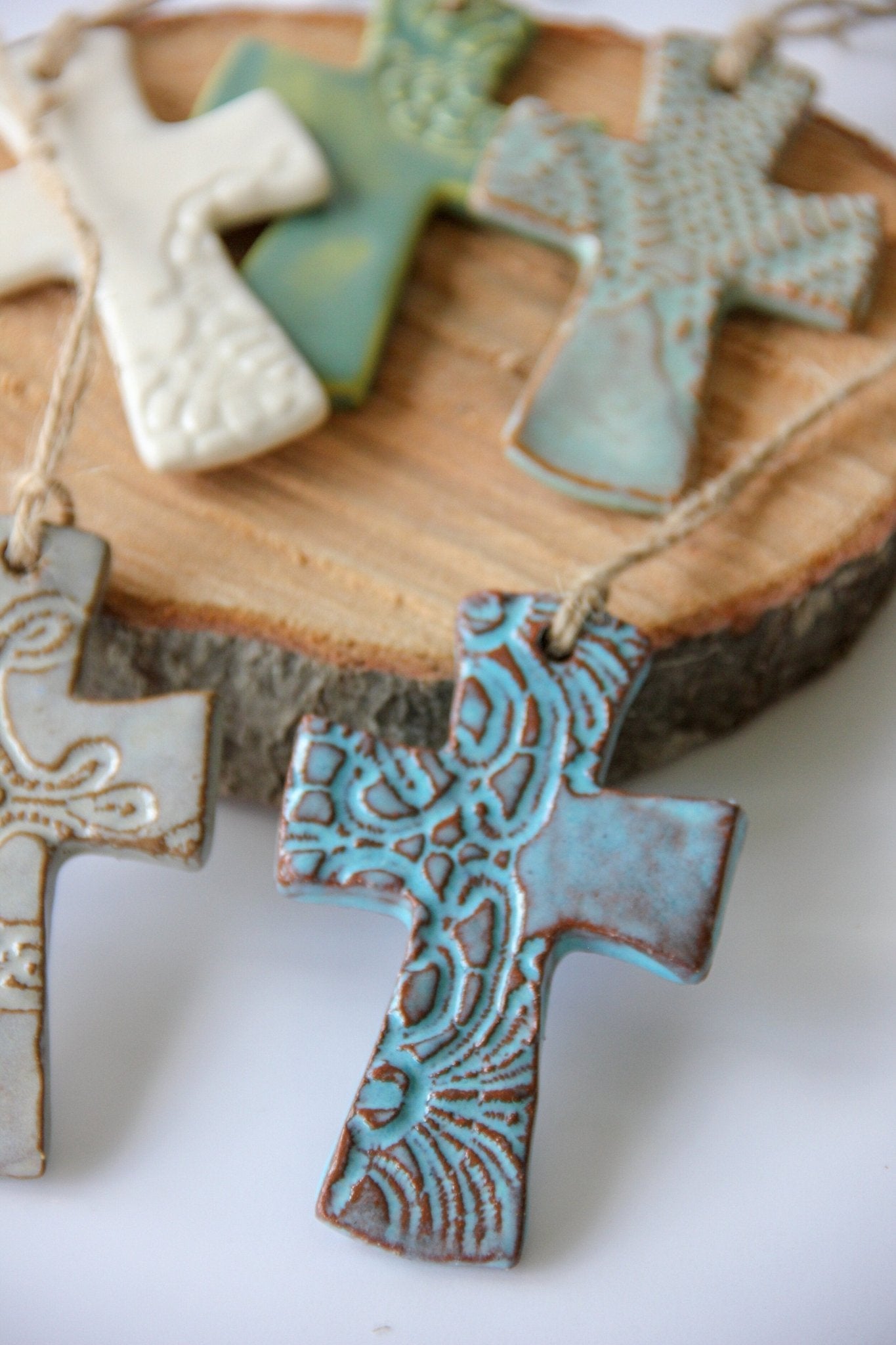 Flared Cross Ornament - Che Cose Belle