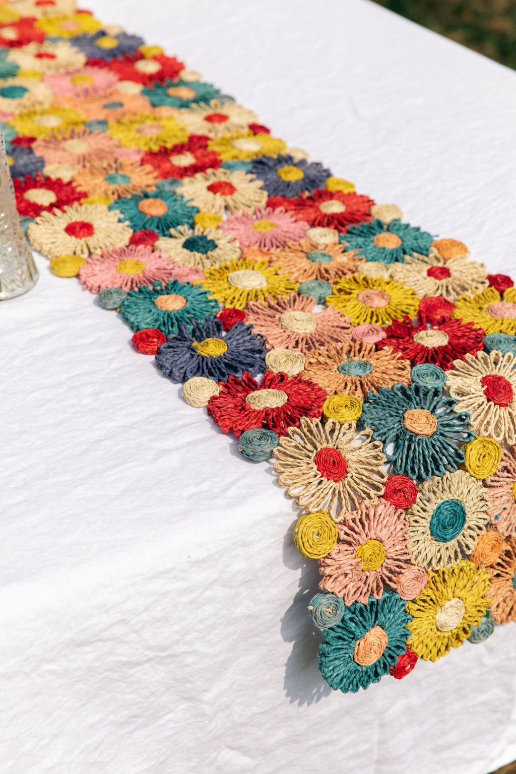 Fleur Raffia Flower Table Runner, Multicolor Flowers Woven Tabletop - Che Cose Belle