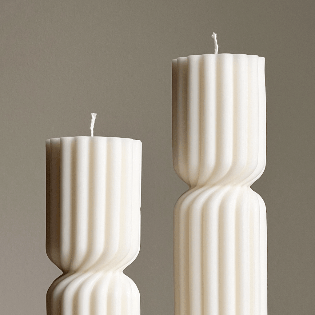 Fluted Hourglass Pillar Candle - Che Cose Belle