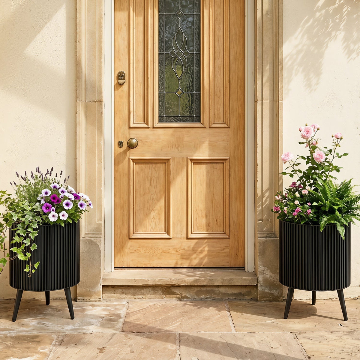 Fluted Metal Planter Pots with Stand Set of 2 - Che Cose Belle