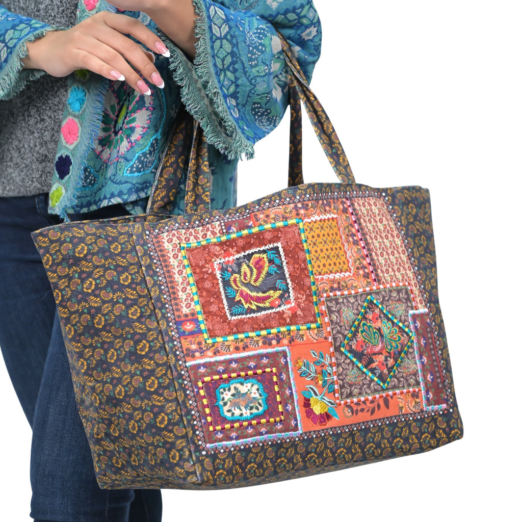 Folklore Garden Patchwork Tote Bag - Black - Che Cose Belle