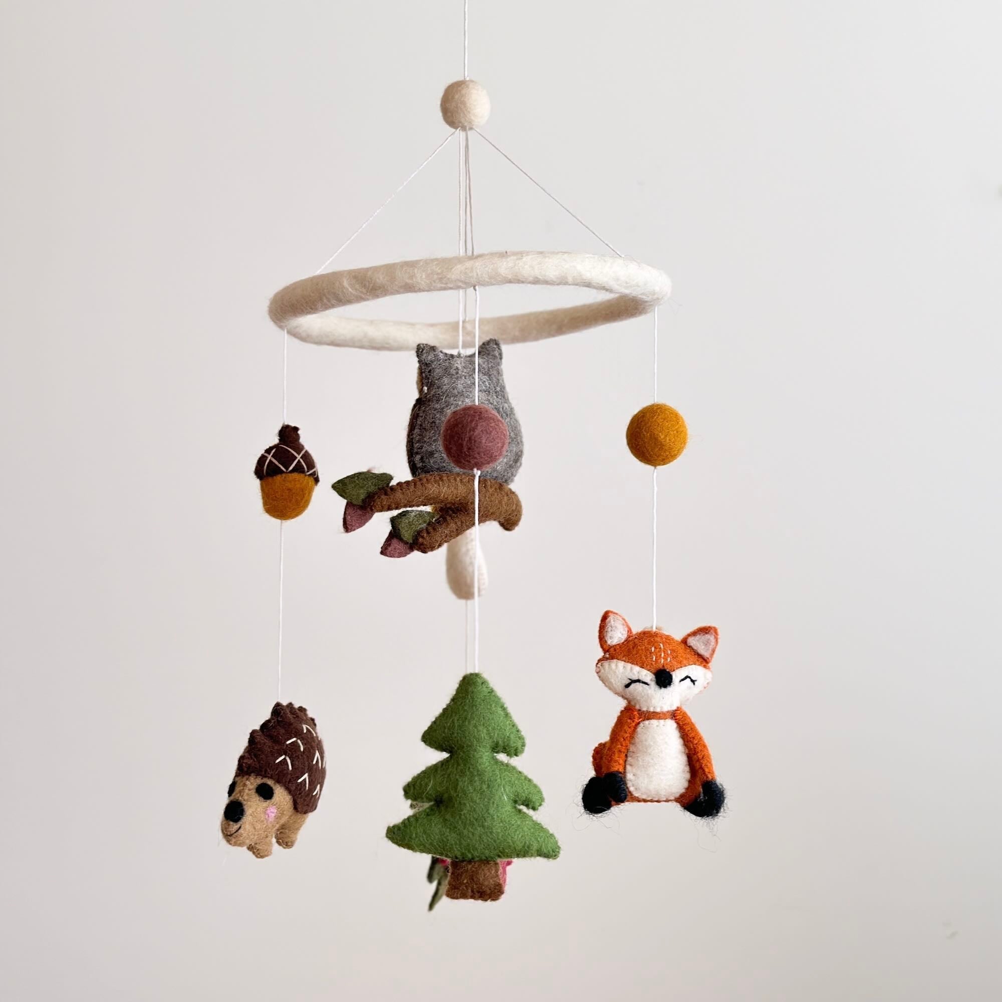 Forest Friends Felt Baby Mobile - Che Cose Belle