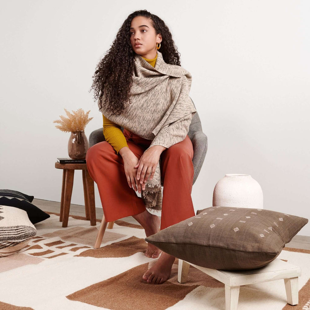 Forest Night Handwoven Neutral Cashmere Merino Scarf - Che Cose Belle