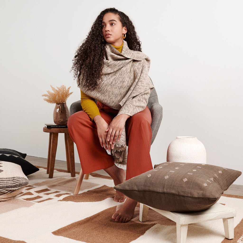 Forest Night Handwoven Neutral Cashmere Merino Scarf - Che Cose Belle