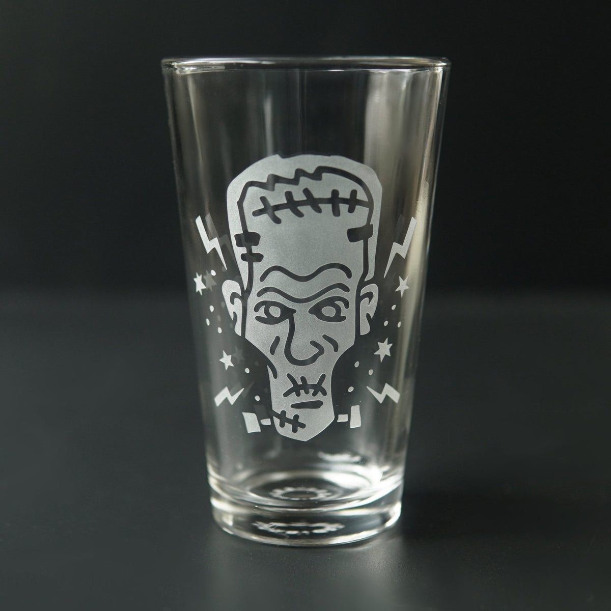 Frankenstein Pint Glass - etched Halloween beer glassware - Che Cose Belle