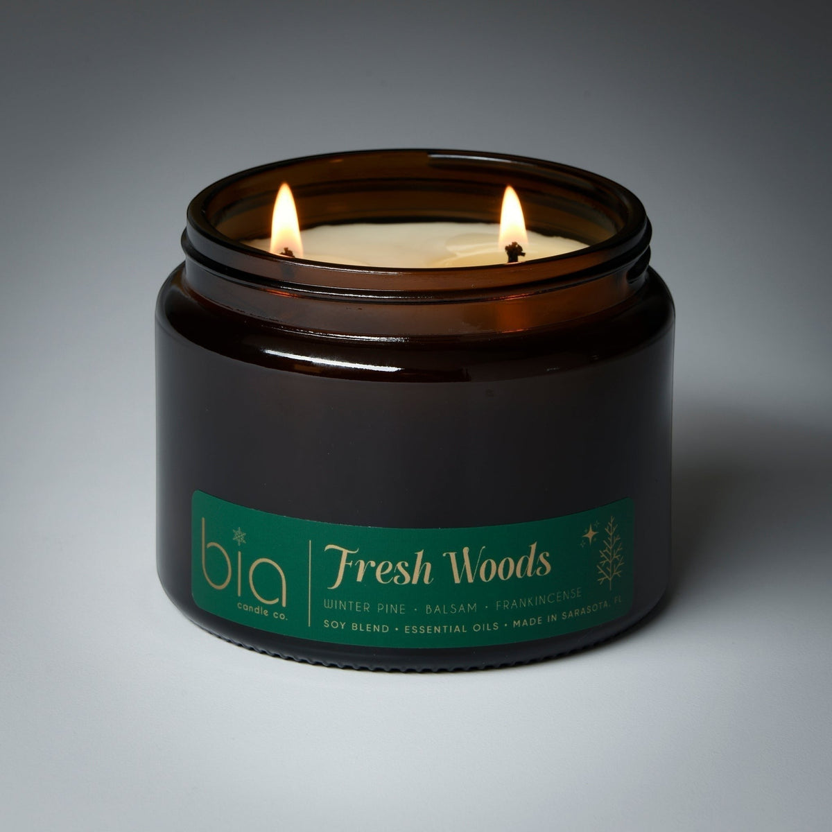 Fresh Woods Holiday Soy Blend Candle — Christmas Tree, Pine & Balsam - Che Cose Belle