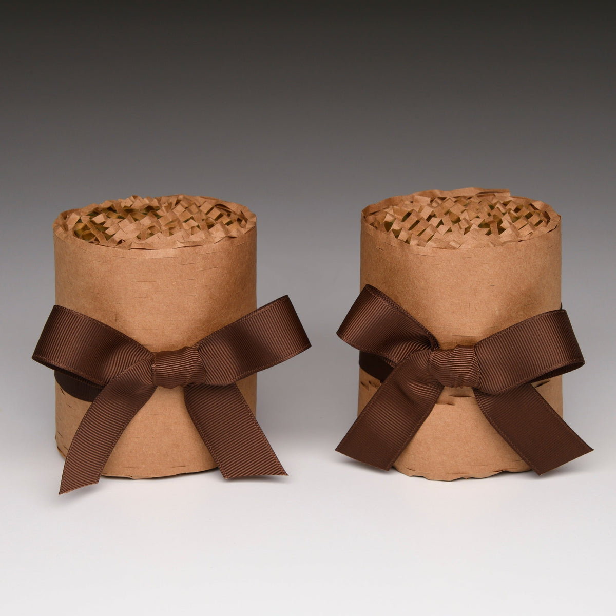 Fresh Woods + Holidays Holiday Duo — 2-Piece Christmas Soy Blend Candle Set - Che Cose Belle
