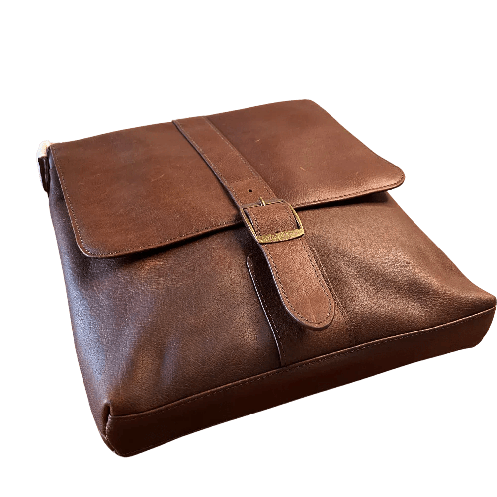 Full Grain Leather Messenger Bag for Men – Crossbody Work & Everyday Shoulder Bag - Che Cose Belle