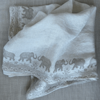 Garden Elephant Tablecloths - Che Cose Belle