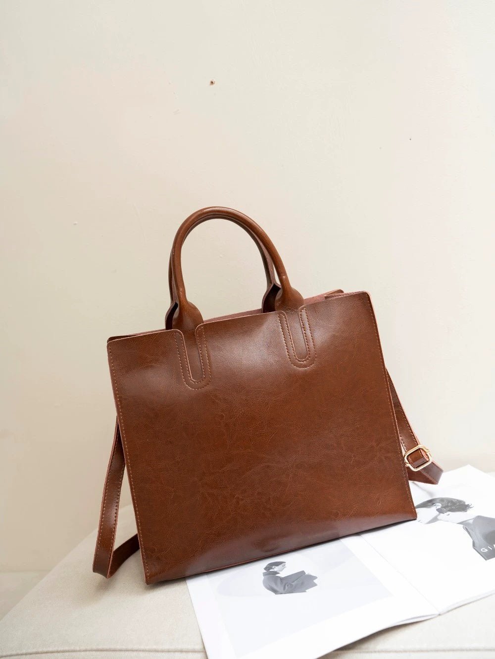 Genuine Leather Women's Bag, Cross-border Commuting, Oiled Wax Cowhide Handbag, Large Capacity Tote, Single Shoulder And Crossbody Square Bag - Che Cose Belle