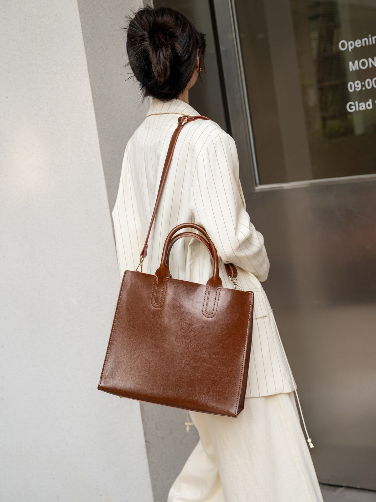 Genuine Leather Women's Bag, Cross-border Commuting, Oiled Wax Cowhide Handbag, Large Capacity Tote, Single Shoulder And Crossbody Square Bag - Che Cose Belle