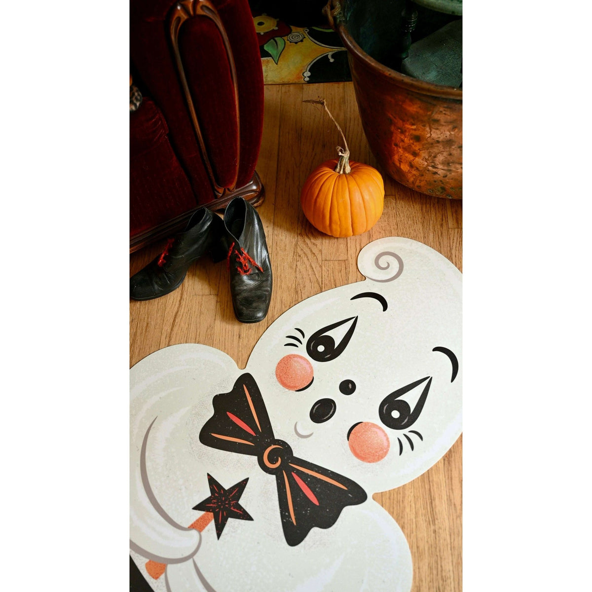 Ghostie in Caudron Die Cut Vinyl Halloween Floor Decor by Johanna Parker -102" - Che Cose Belle