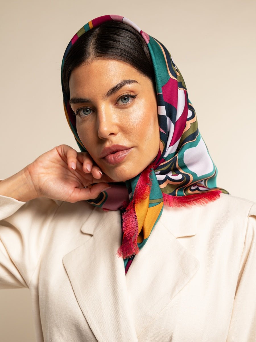 Giorgia (green/pink) - Italian soft and lightweight foulard made from pure silk - Che Cose Belle