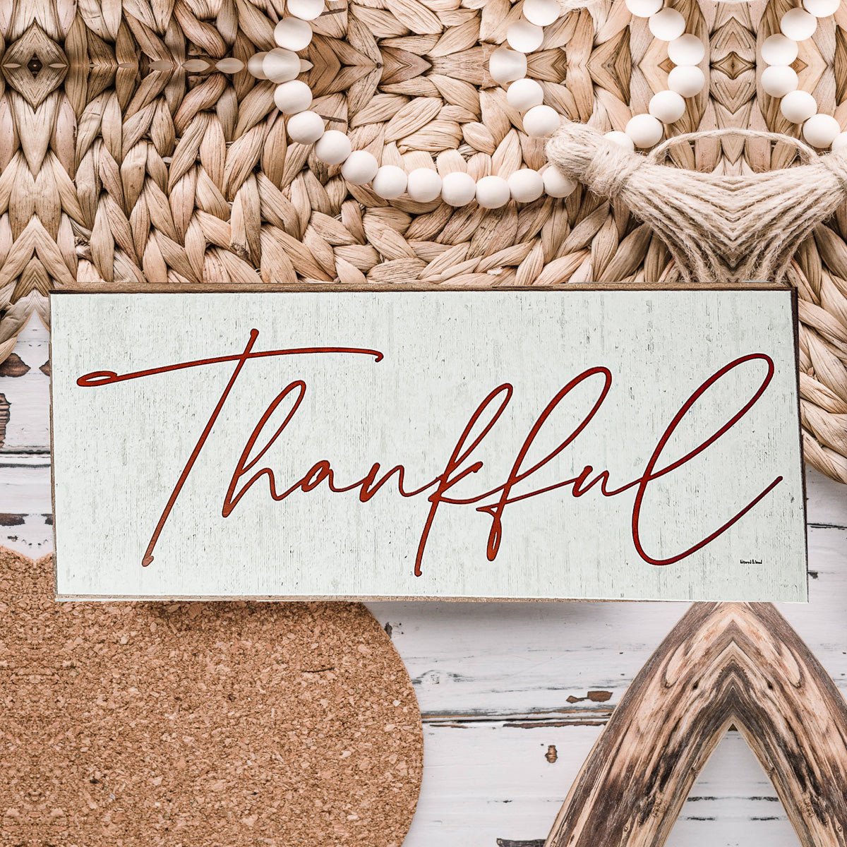 Give Thanks Rustic Wall Sign Set 10x4x1 Inch, Rust Background White Script, Single Or 2-Pack - Che Cose Belle