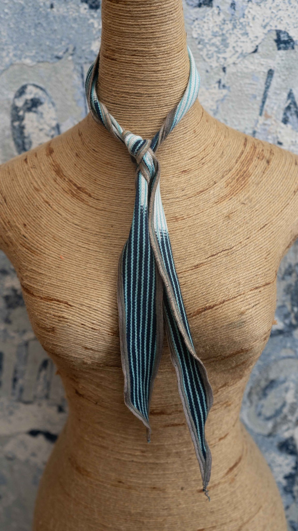 Glacier Bay Neck Scarf - Che Cose Belle