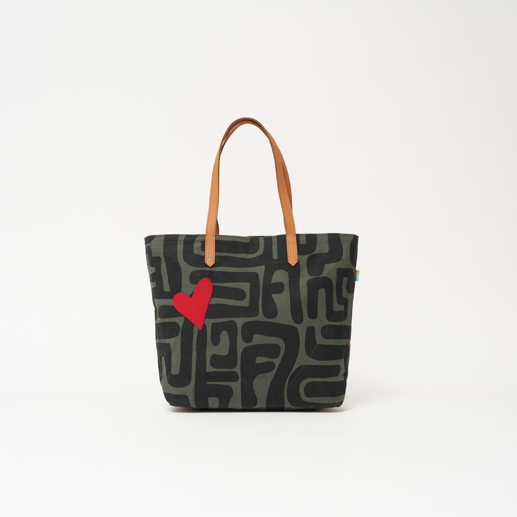 Go To Tote - Safari Kuba with Red Beaded Heart - Che Cose Belle