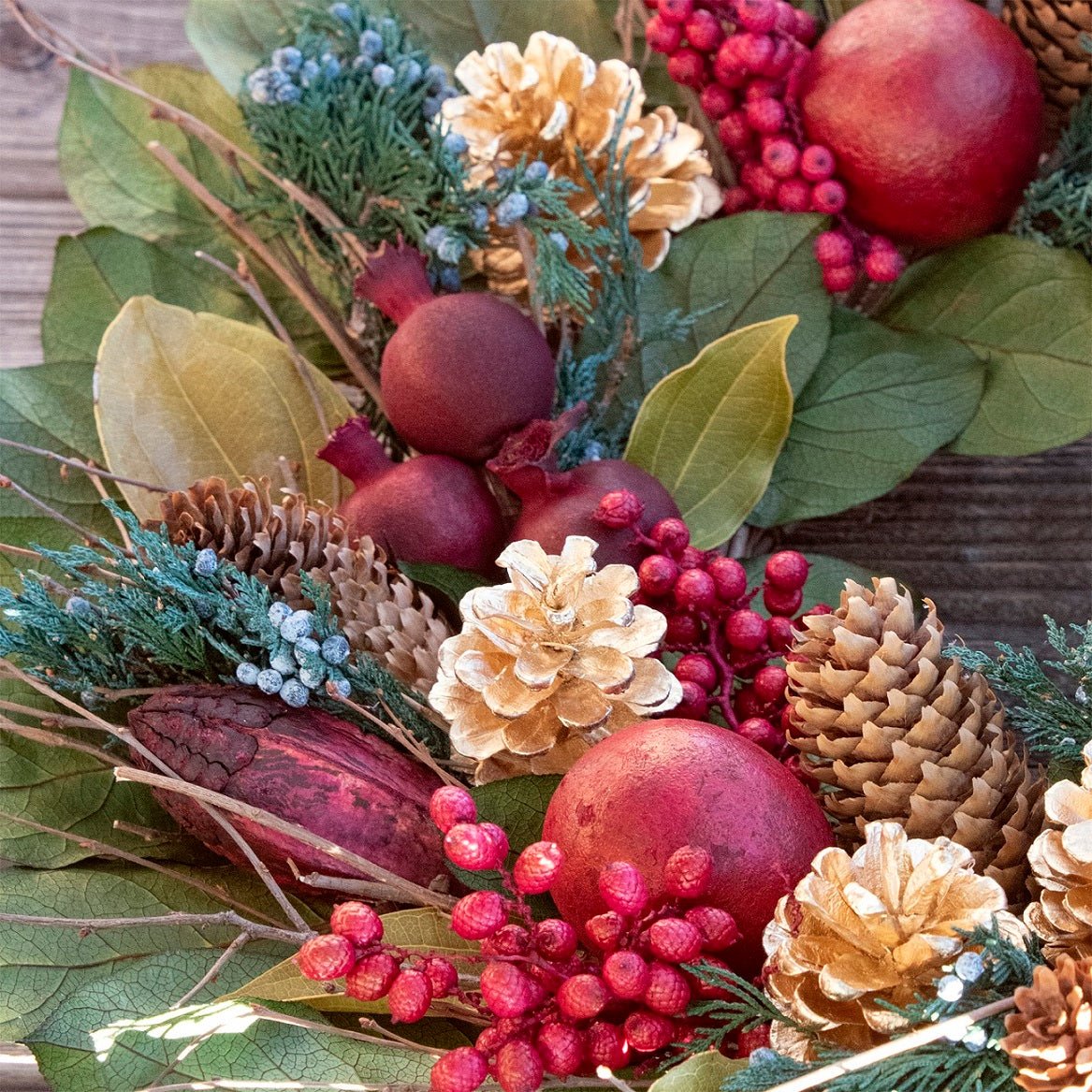 Golden Pinecone & Pomegranate Wreath - Che Cose Belle