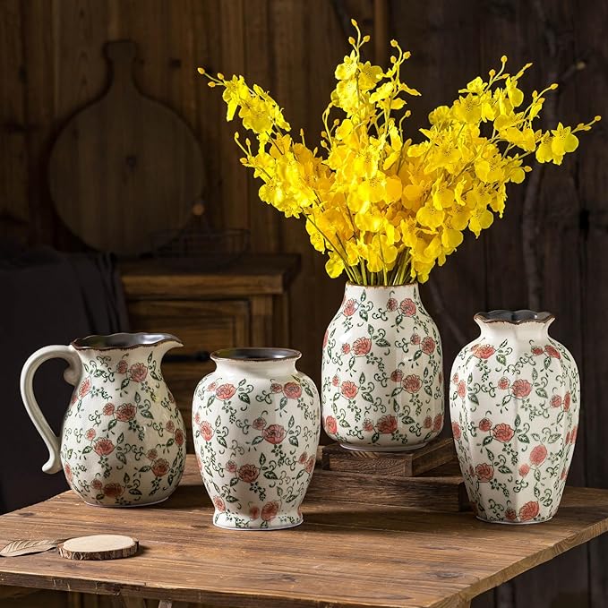 Green and Beige Vintage Round Vase, Red Rose Chinoiserie Floral Vase, Antique Decorative Ceramic Flower Vases for Bouquet, Home Decor, Living Room, Bookshelf, Office, Cottage Core Home Decor 8 Inch - Che Cose Belle