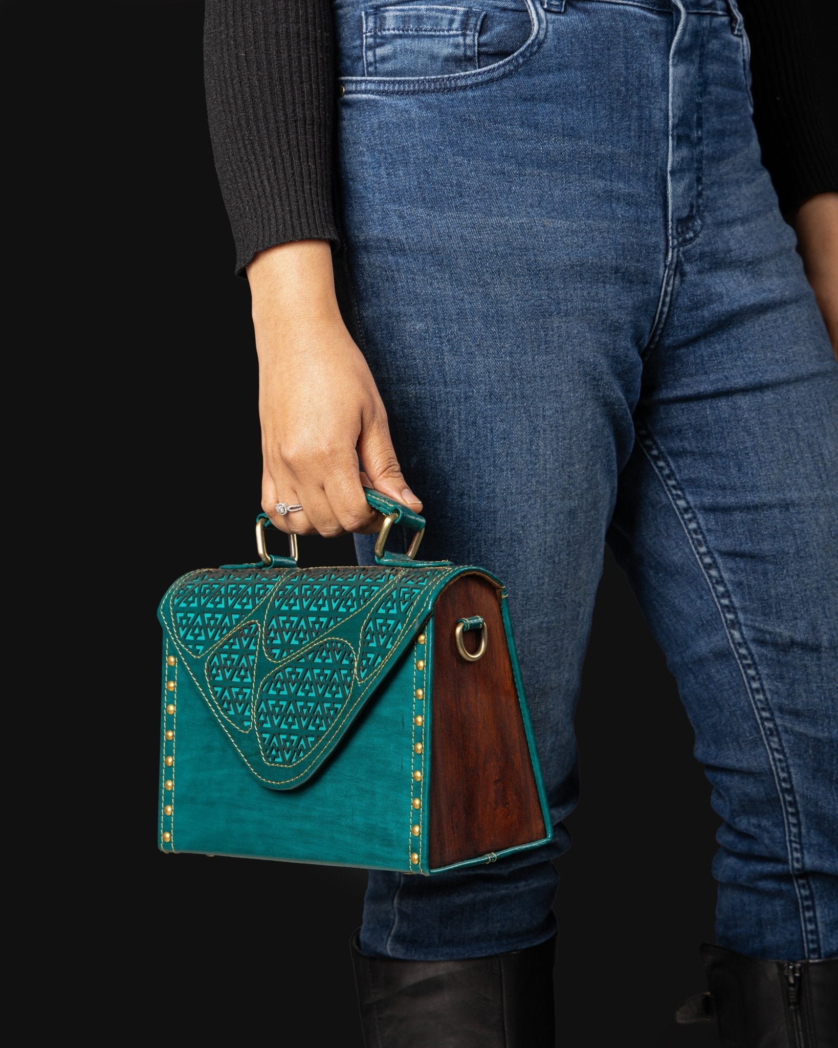 Green Verdant Voyage Crossbody Bag - Che Cose Belle