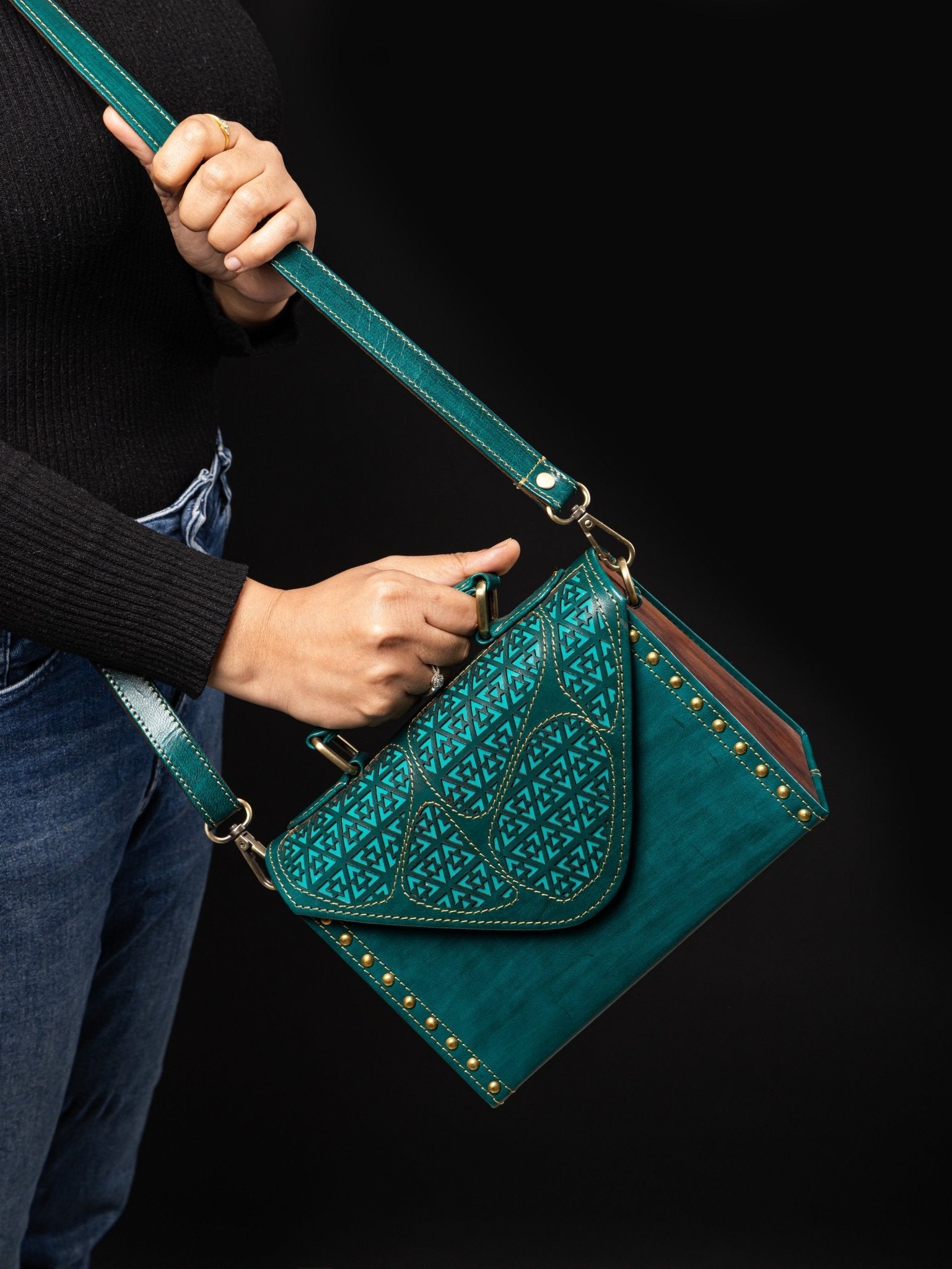 Green Verdant Voyage Crossbody Bag - Che Cose Belle