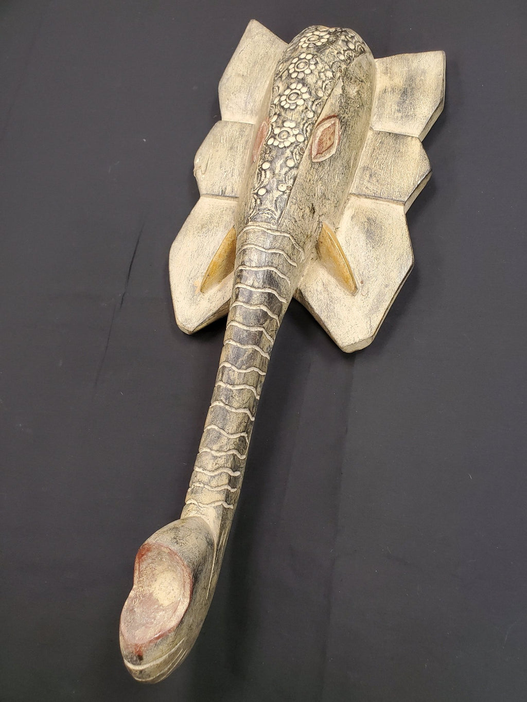 Hand Carved African Elephant Mask, Made in Ghana - Che Cose Belle