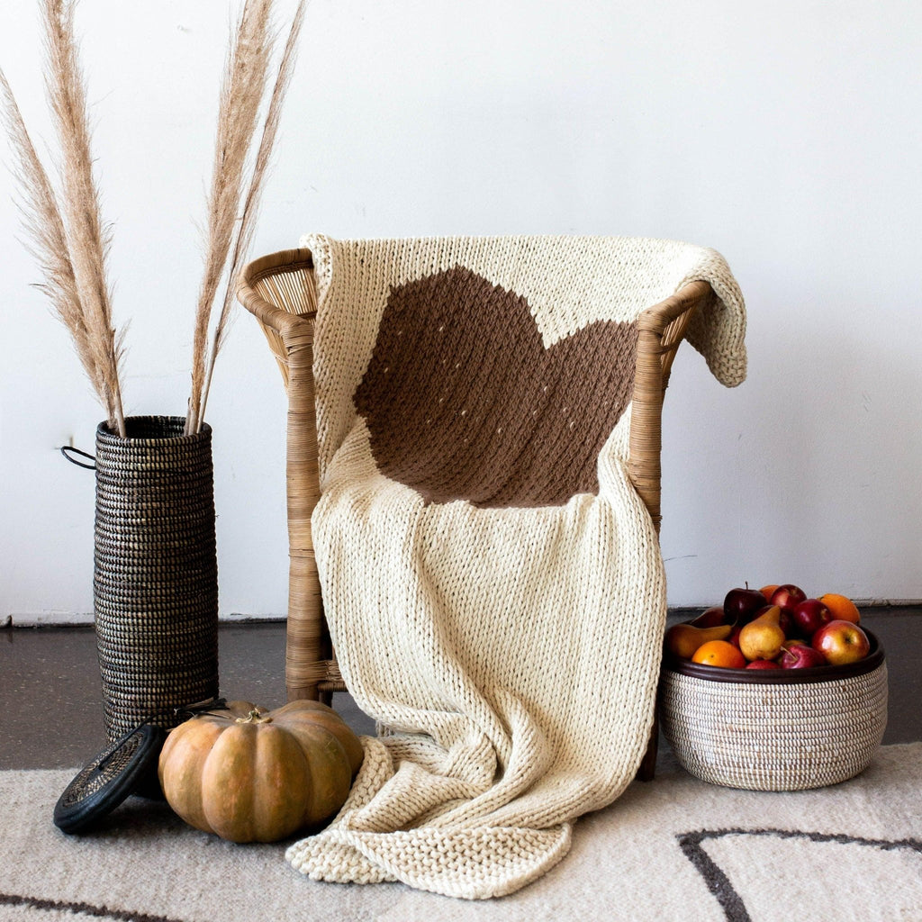 Hand - Knitted Merino Wool Heart Throw Blanket - Che Cose Belle
