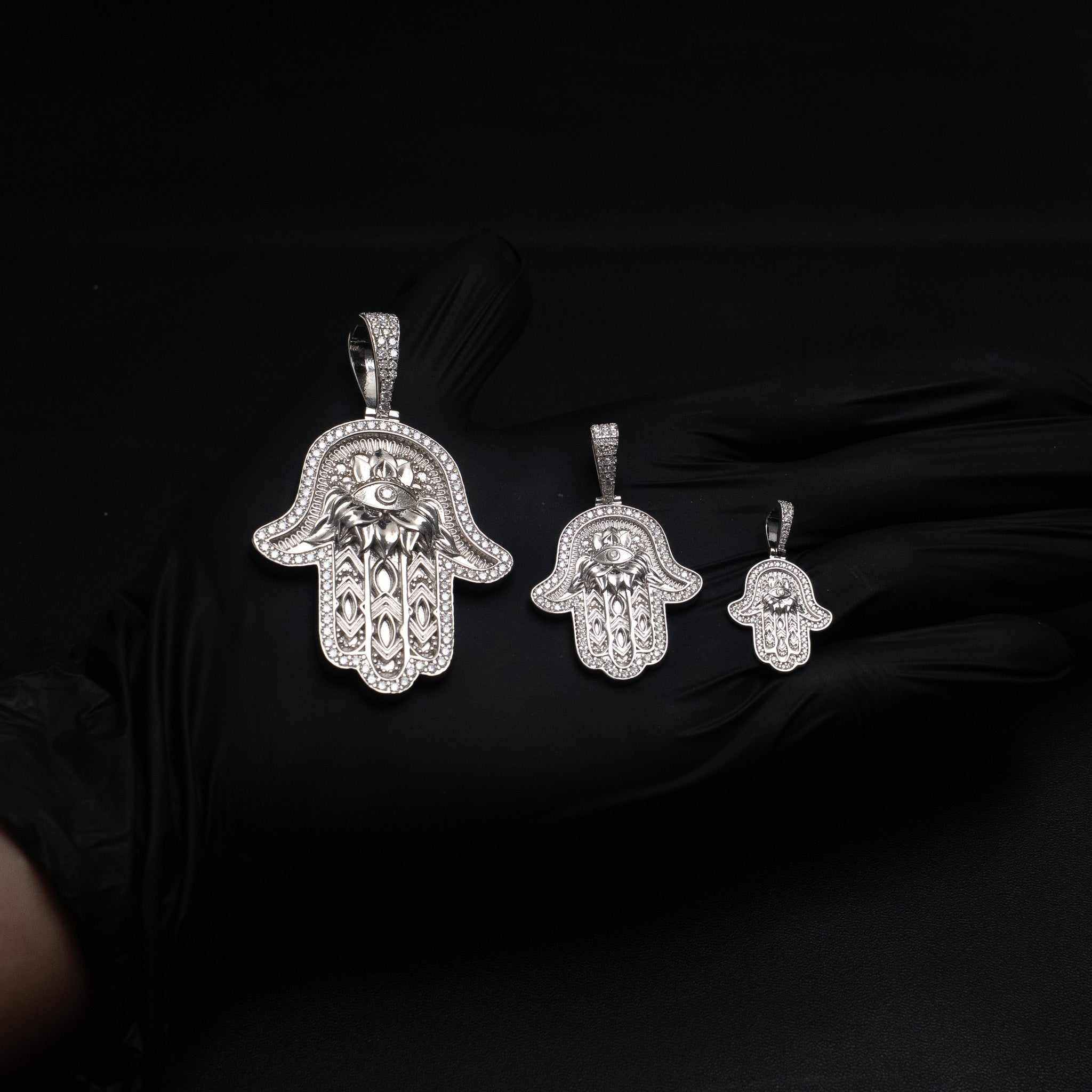Hand of Fatima - Moissanite 925 Sterling Silver Pendant - Che Cose Belle