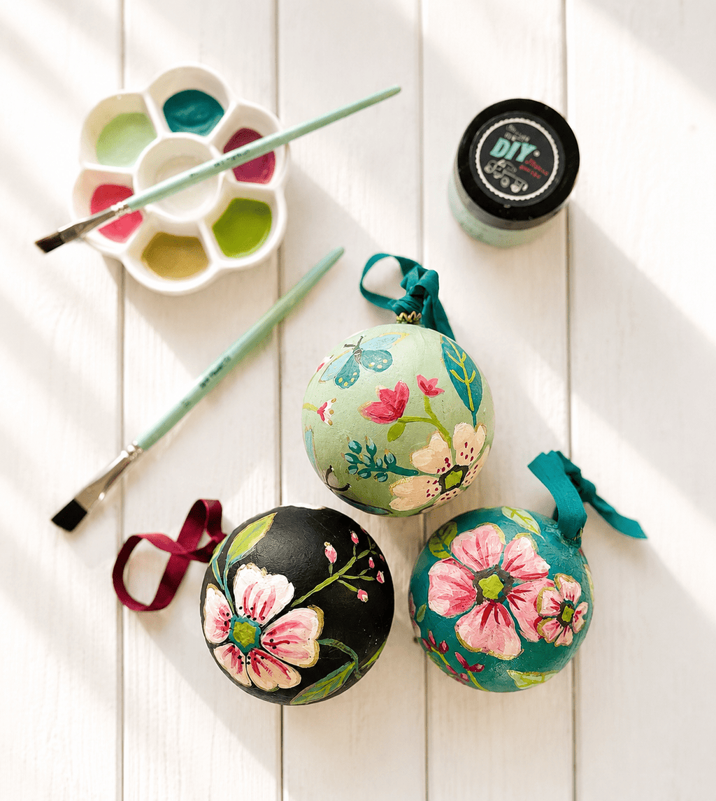 Hand Painted Ornament craft Kit - Che Cose Belle