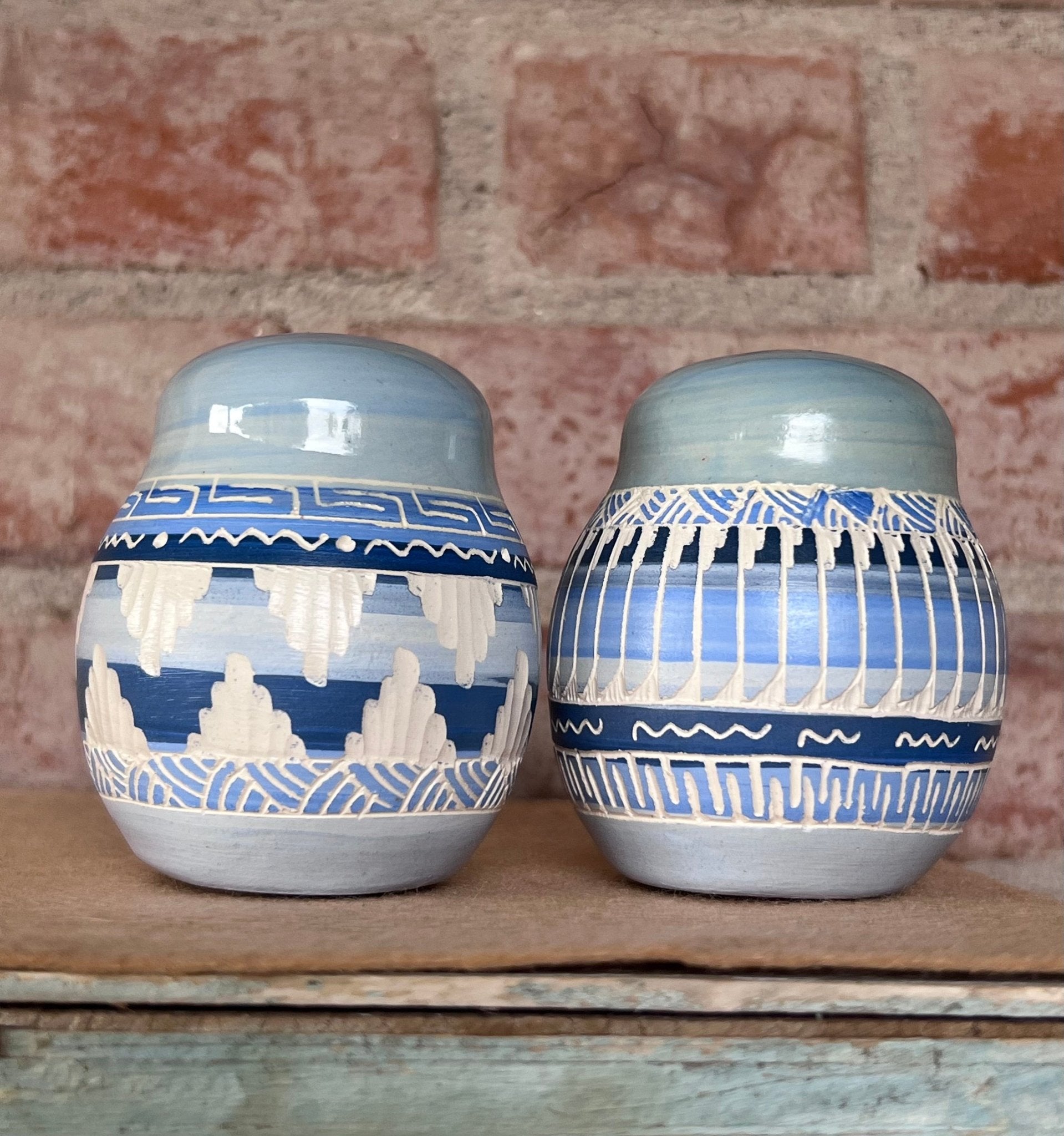 Handcrafted Blue Salt & Pepper Shakers “Cassandra King” - Che Cose Belle