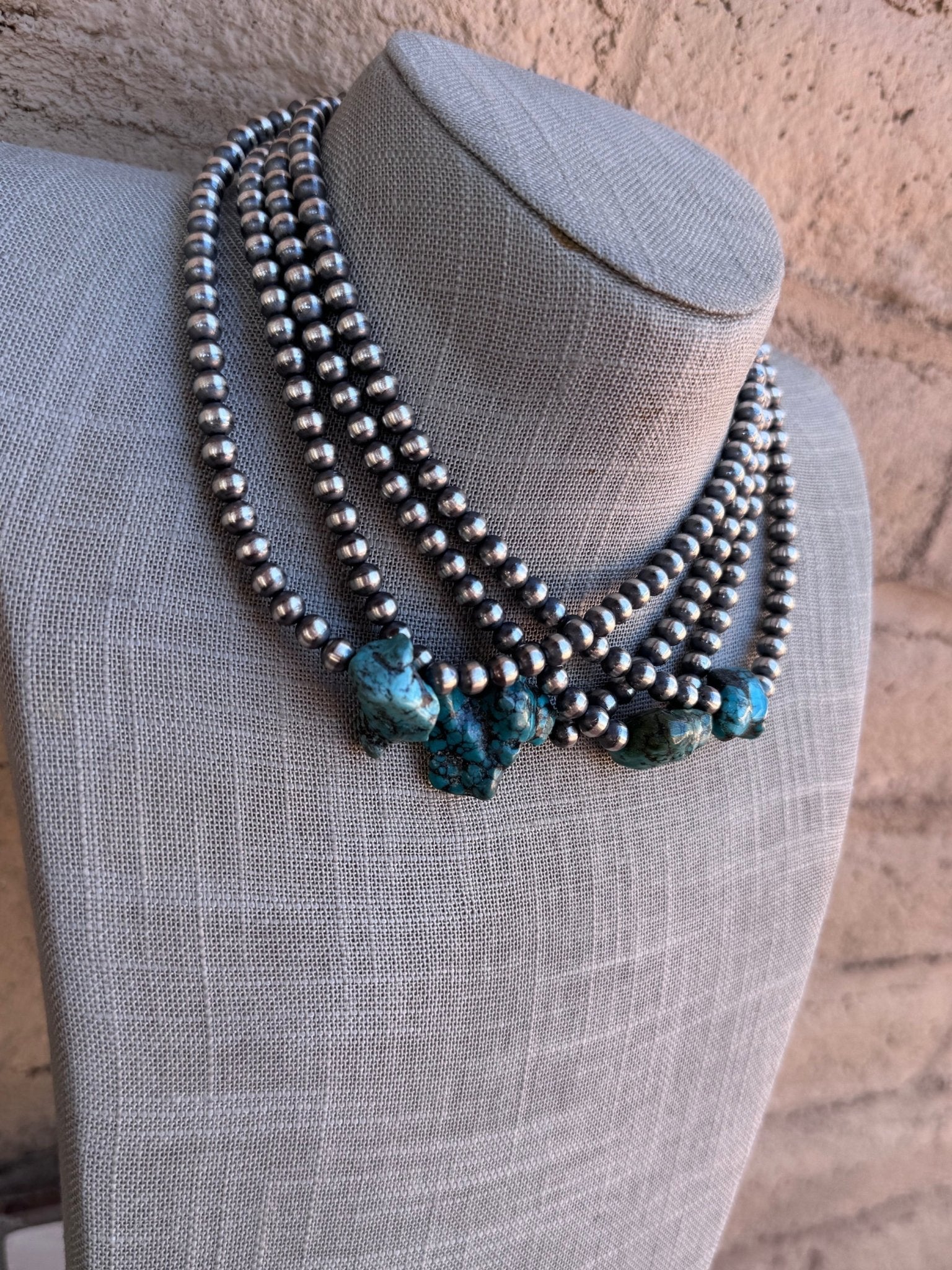 Handcrafted Chunky Kingman Turquoise And Sterling Silver 6mm Beaded Necklace 16" - Che Cose Belle