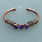 Handcrafted Copper Raw Amethyst Cuff For Inner Peace In Daily Rituals - Che Cose Belle
