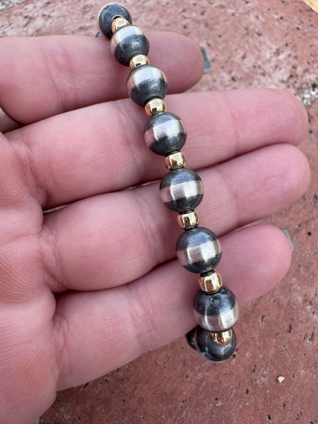 Handcrafted Patterned Gold Overlay & Sterling Silver Pearl 4 - 8mm Beaded Bracelet 7.5" - Che Cose Belle