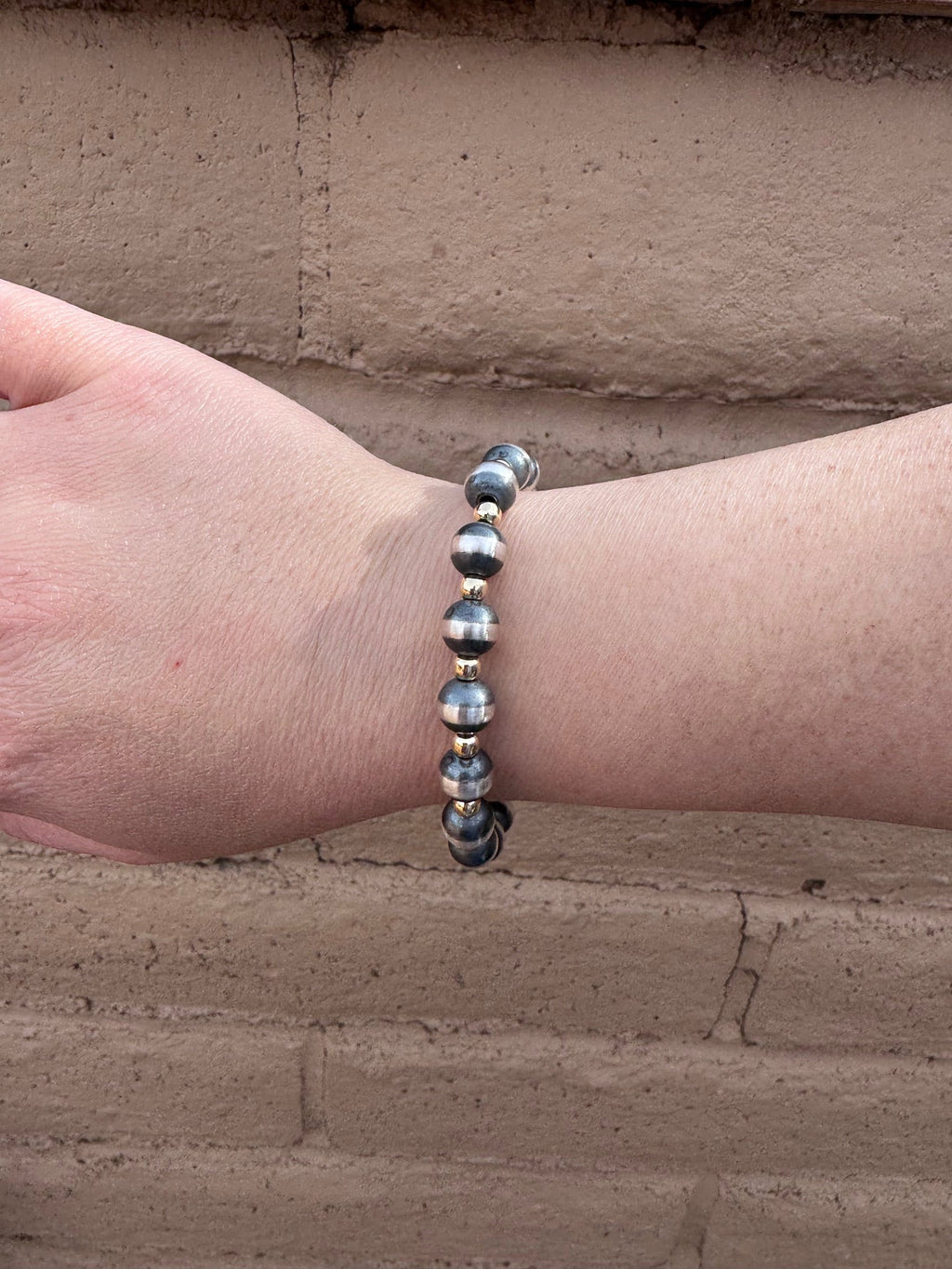 Handcrafted Patterned Gold Overlay & Sterling Silver Pearl 4 - 8mm Beaded Bracelet 7.5" - Che Cose Belle