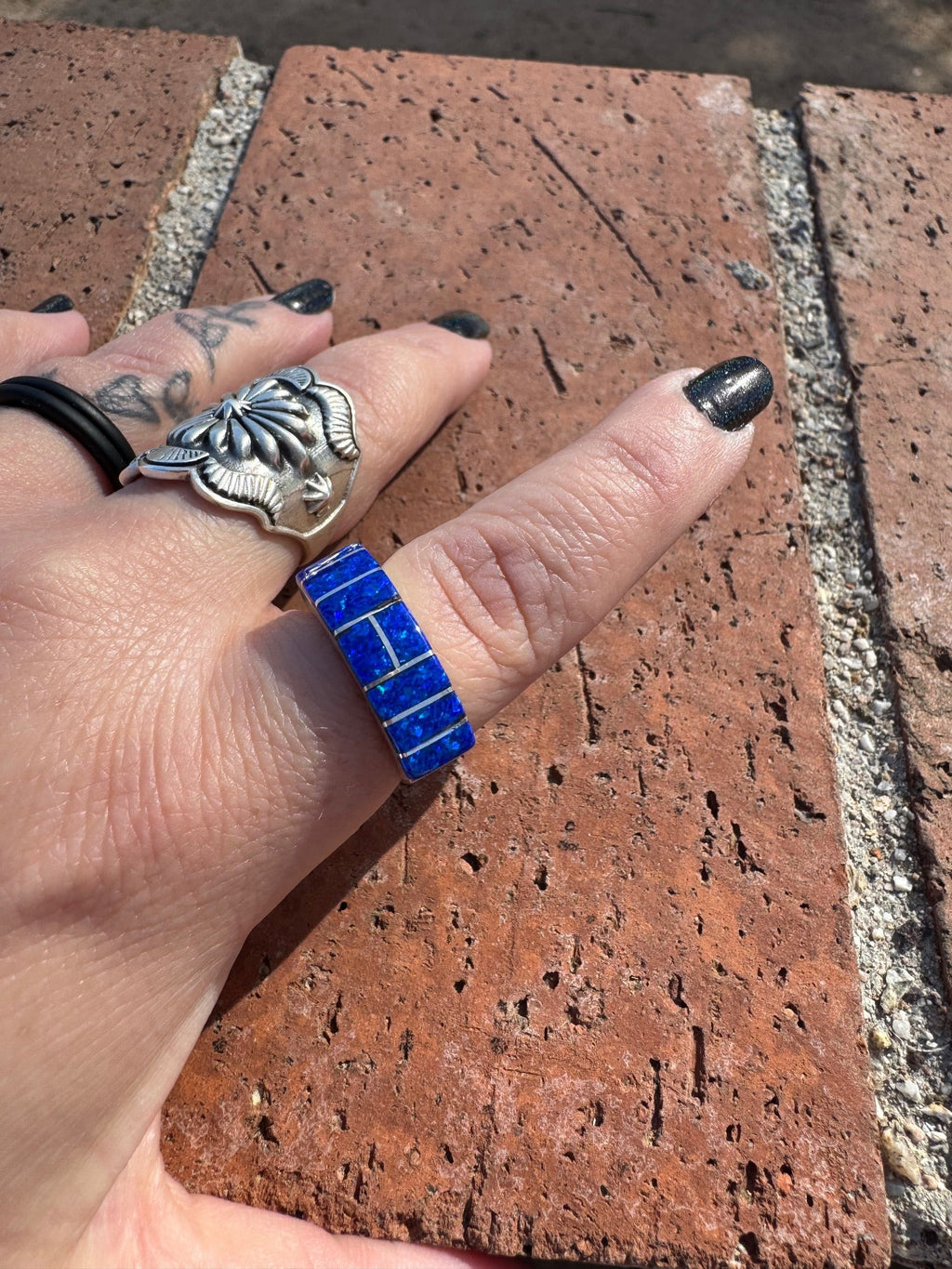 Handcrafted Sterling Silver & Royal Blue Opal Inlay Band Ring Size 7 - Che Cose Belle