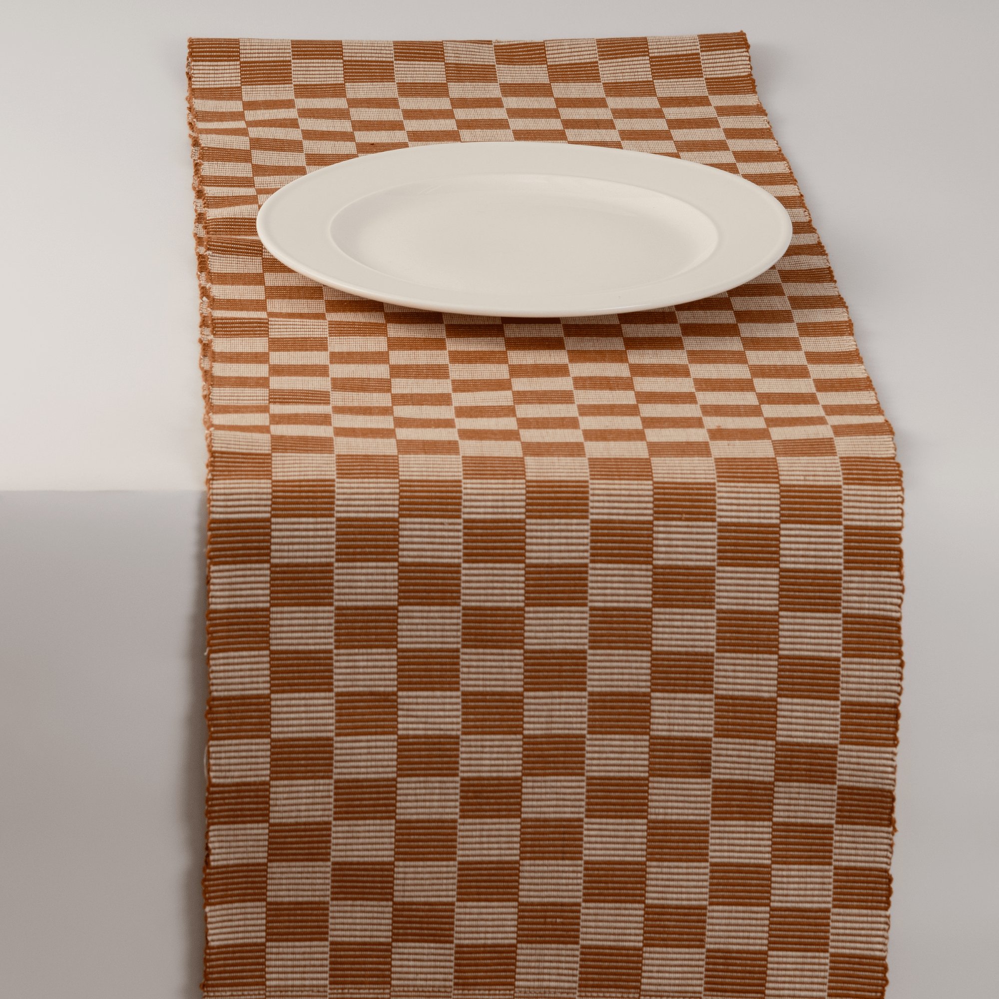 Handloomed Checkered Table Runner - Che Cose Belle