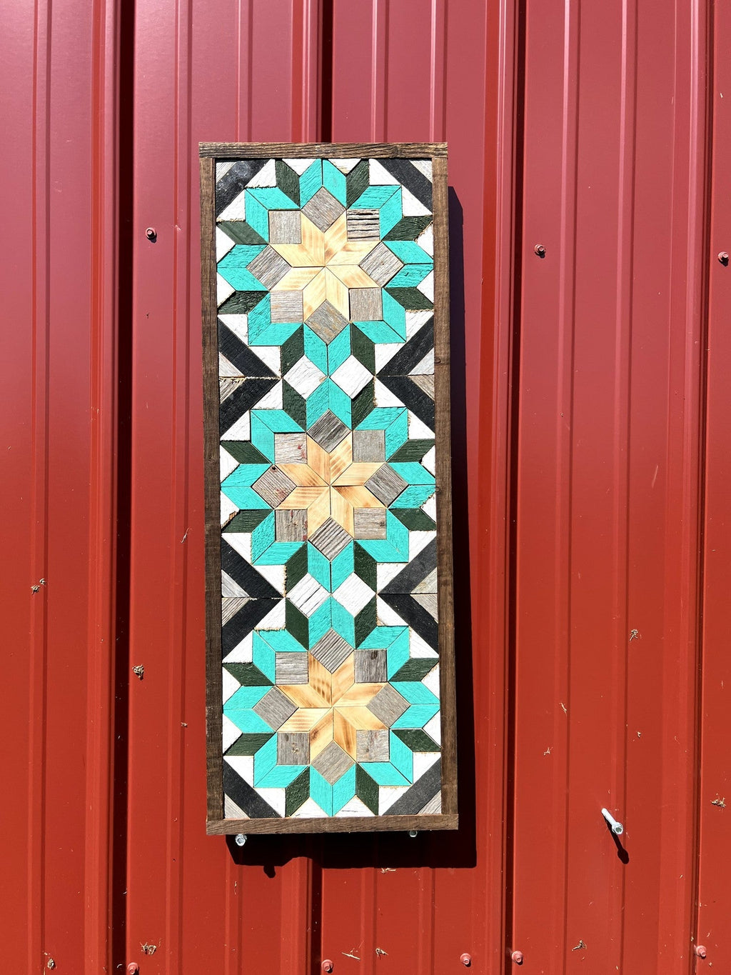Handmade Amish Barn Quilt Banner Wall Art – 10.5in x 30in Reclaimed Wood Mosaic - Che Cose Belle