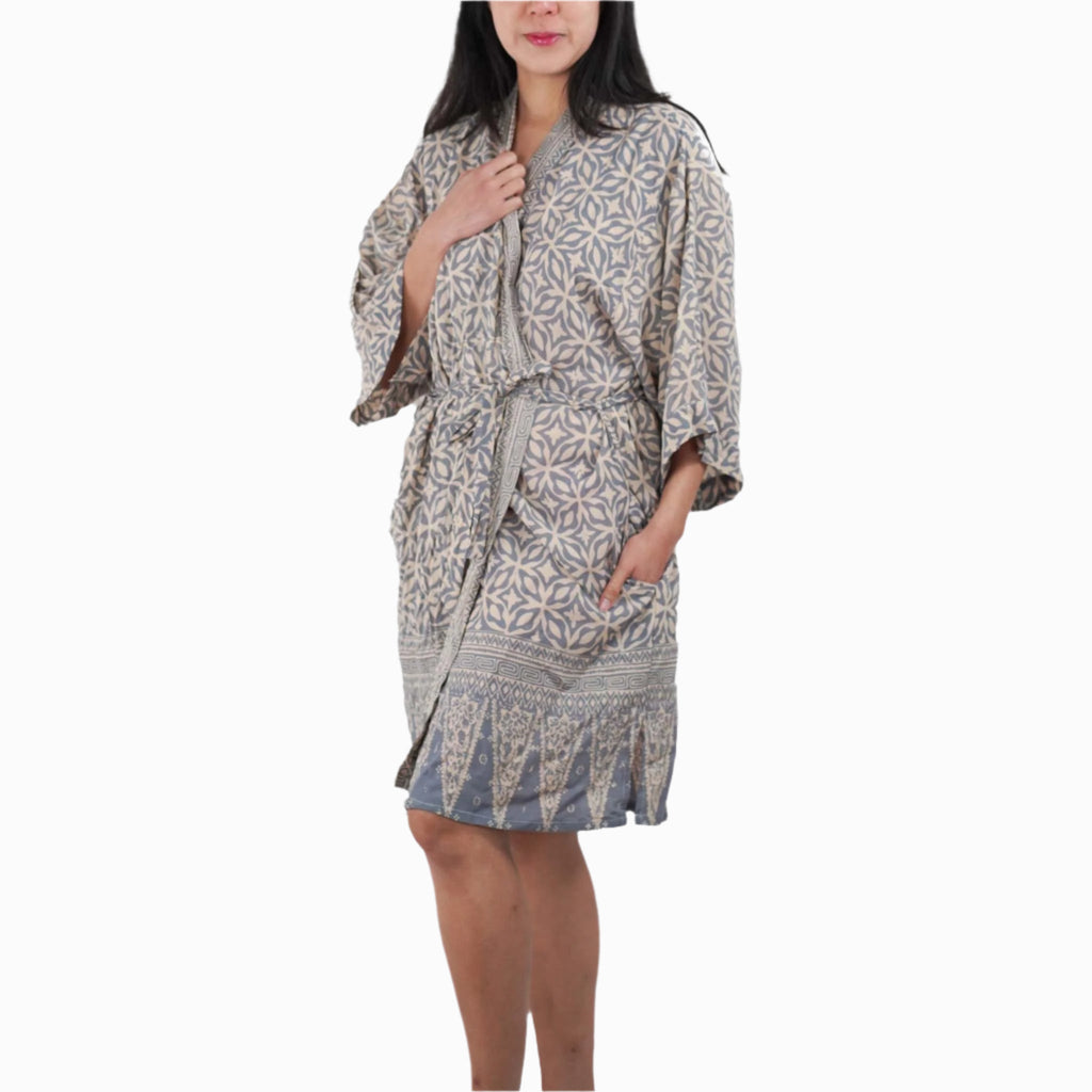 Handmade Batik Robe Kimono, 100% Cotton Soft, Gray White Harmony - Che Cose Belle