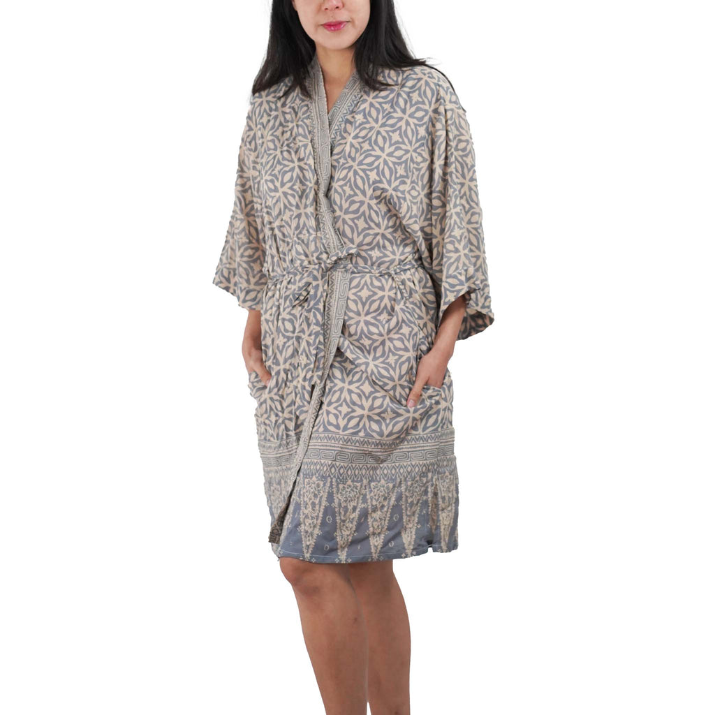 Handmade Batik Robe Kimono, 100% Cotton Soft, Gray White Harmony - Che Cose Belle